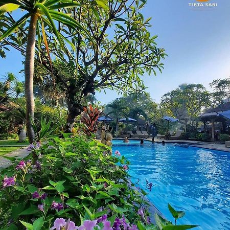 เตียร์ตา ซารี บังกาโล Hotel เปมูเตรัน ภายนอก รูปภาพ